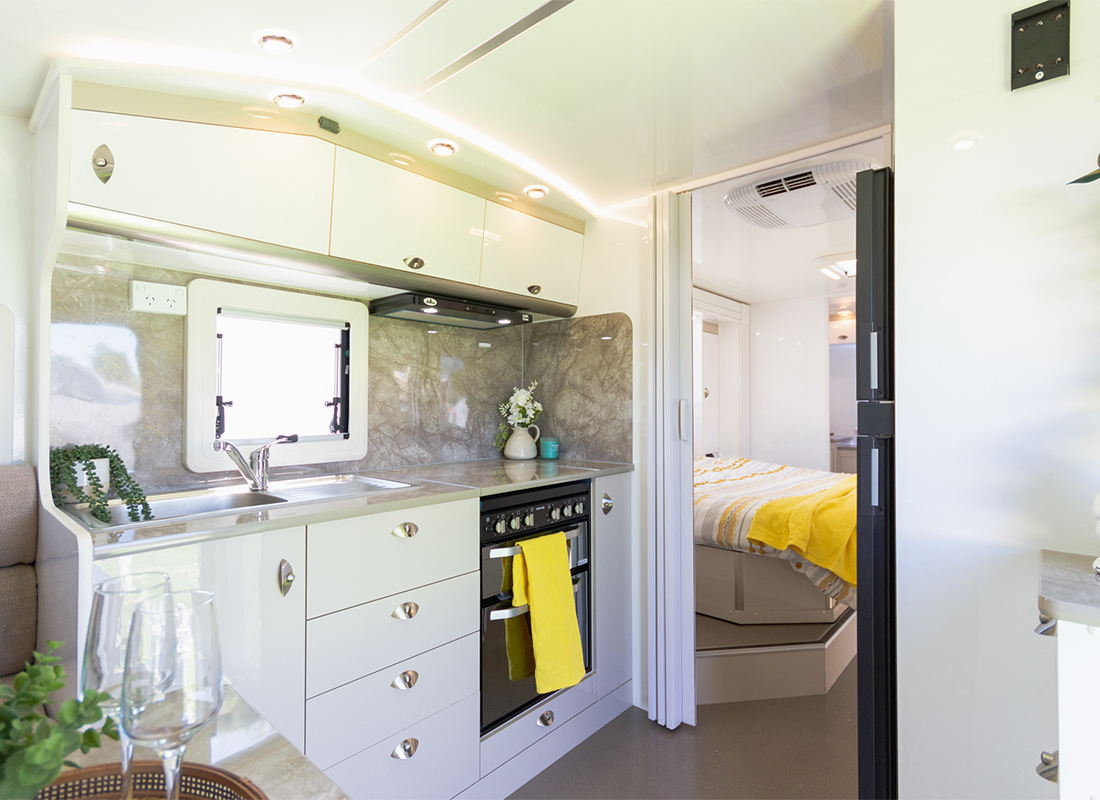 21ft-slideout-internal-5